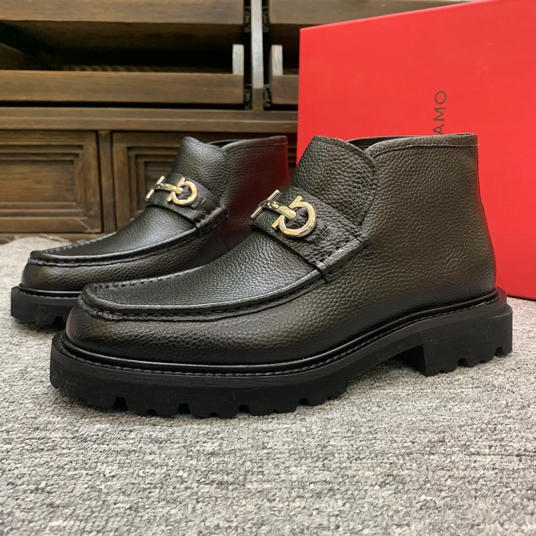 Men's shoes 💰960 🎁🎁🎁😈【Ferragamo】Men's high-top boots, the latest hot style, 1:1 original purchase quality, top quality, imported cowhide for the uppers, imported cowhide for the lining and feet, with original lightweight foam outsole, matching code 39-44, (38, 45 custom-made, non-refundable),